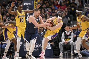 Lakers vs Nuggets