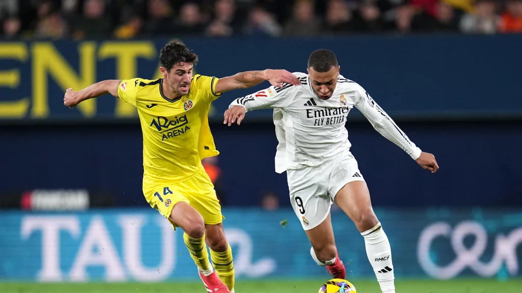 Real Madrid's Kylian Mbappé battling out against Villareal.