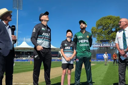 New Zealand vs Pakistan Coin toss before 2nd T20I